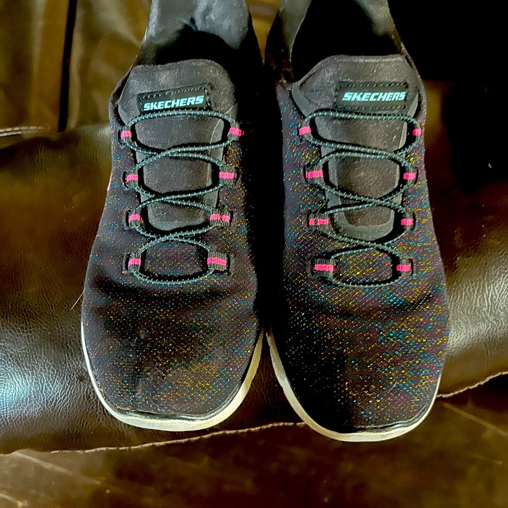 Sketchers size 6.5 barely used